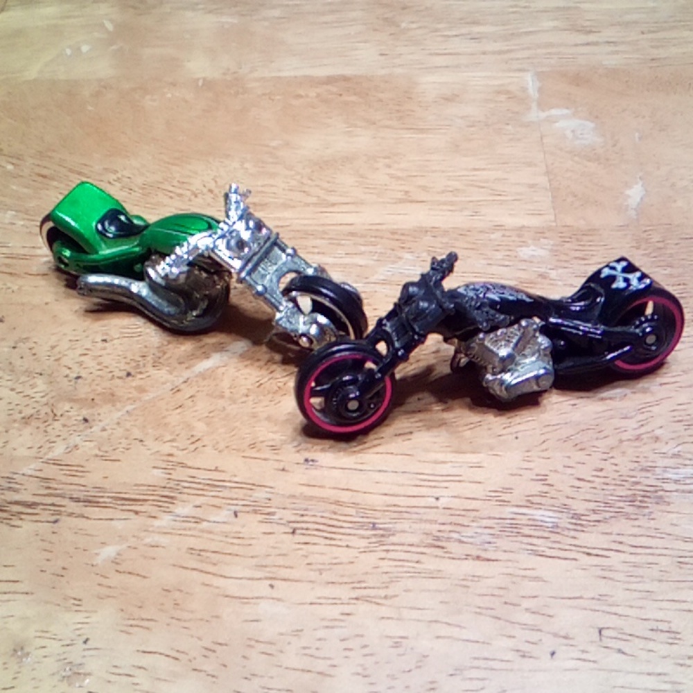 Hot wheels blast Lane x2